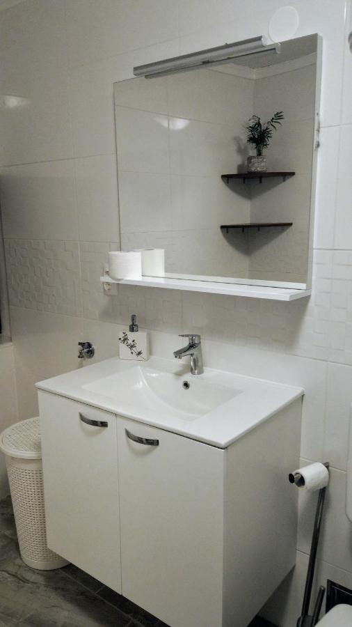 Apartment Baratula Murter Buitenkant foto
